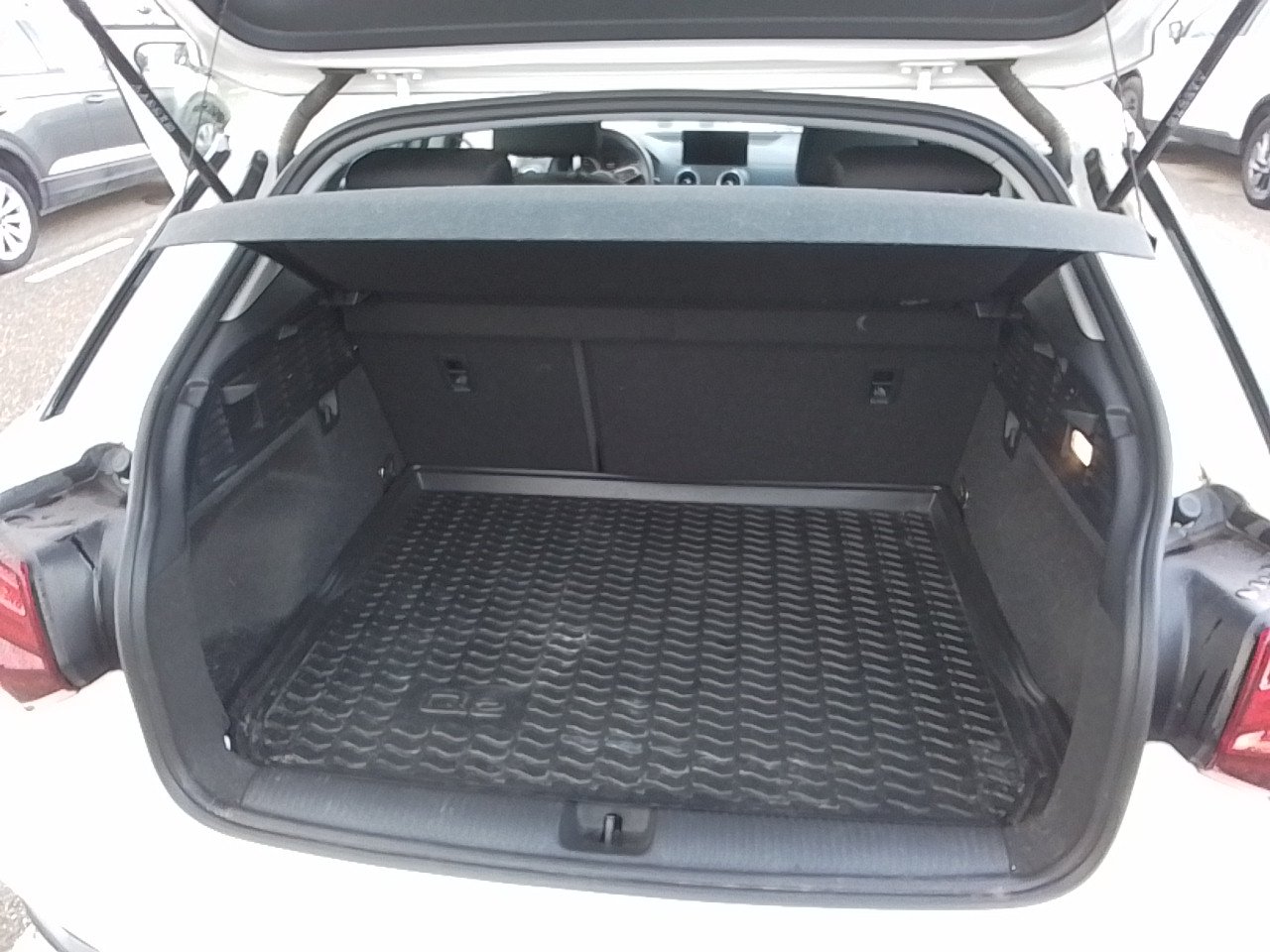 Renting Segunda Mano Audi Q2Advanced 30 TDI 85kW (116CV) 