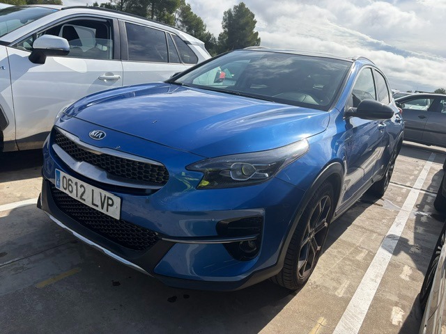 imagen KIA XCEED 1.5 MHEV iMT Emotion 118kW (160CV)-39