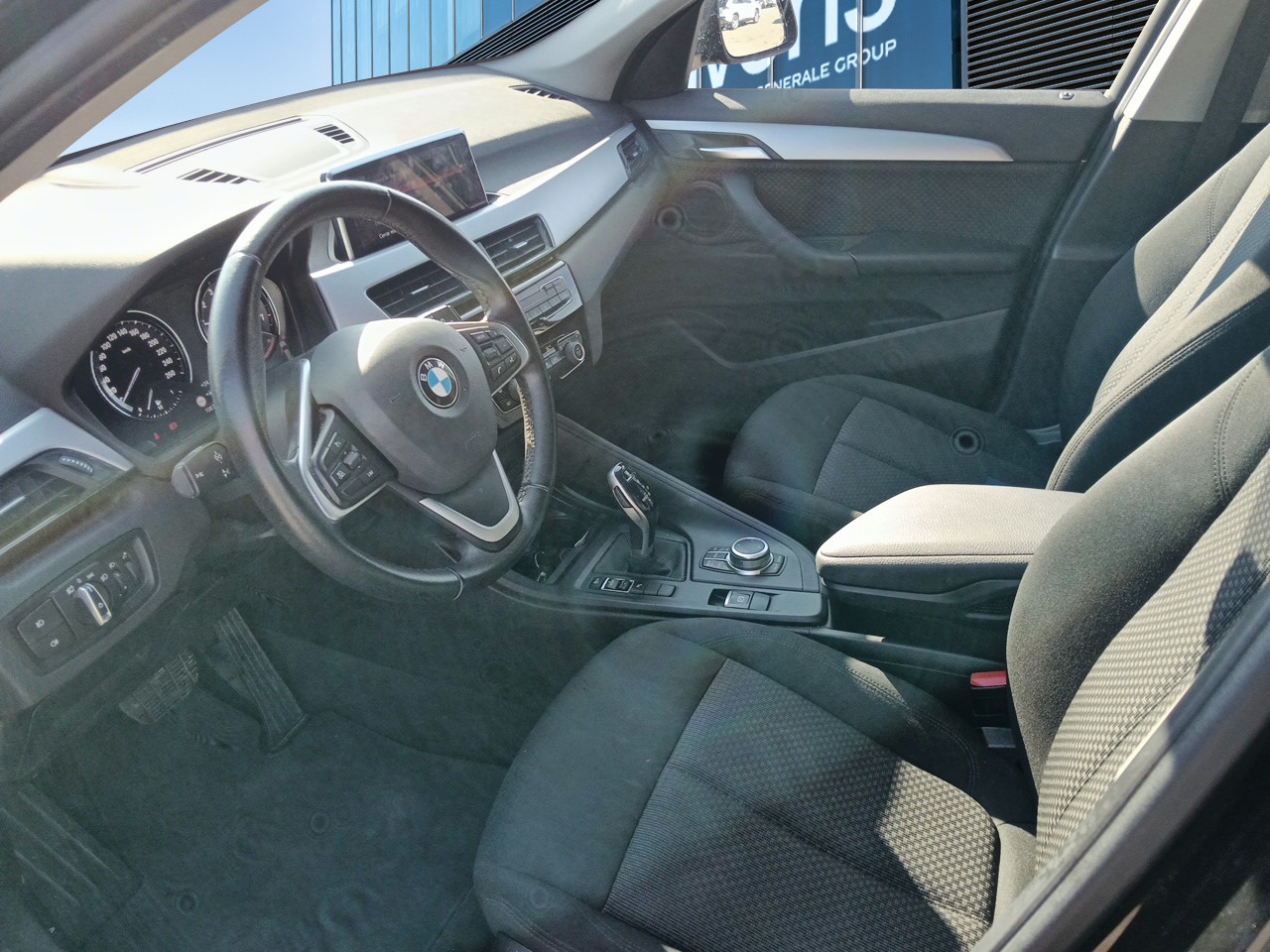 Renting Segunda Mano BMW X1sDrive18i 
