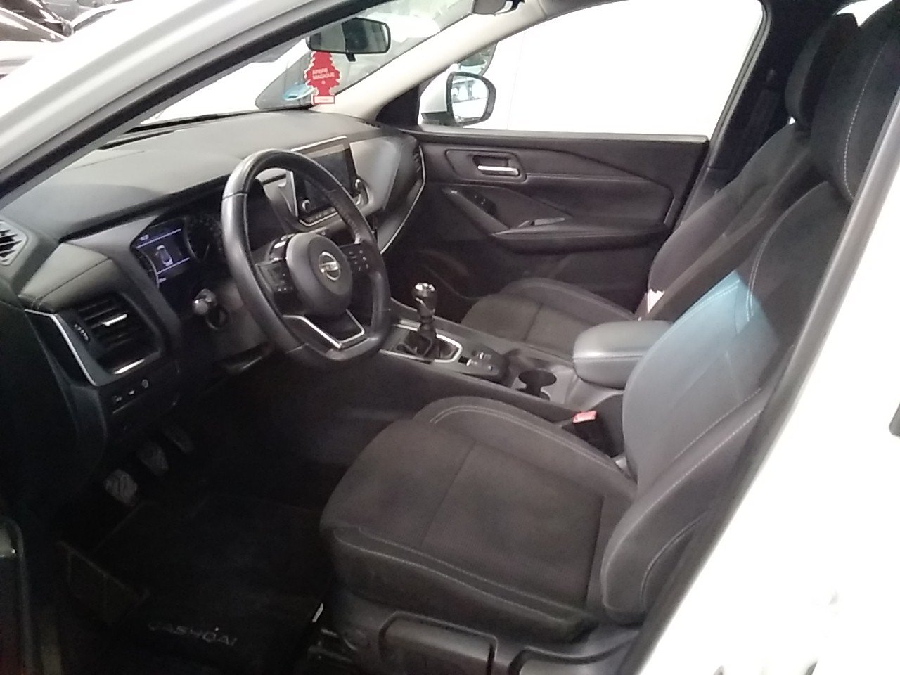 Renting Segunda Mano Nissan QashqaiDIG-T 103kW (140CV) mHEV 4×2 Acenta 