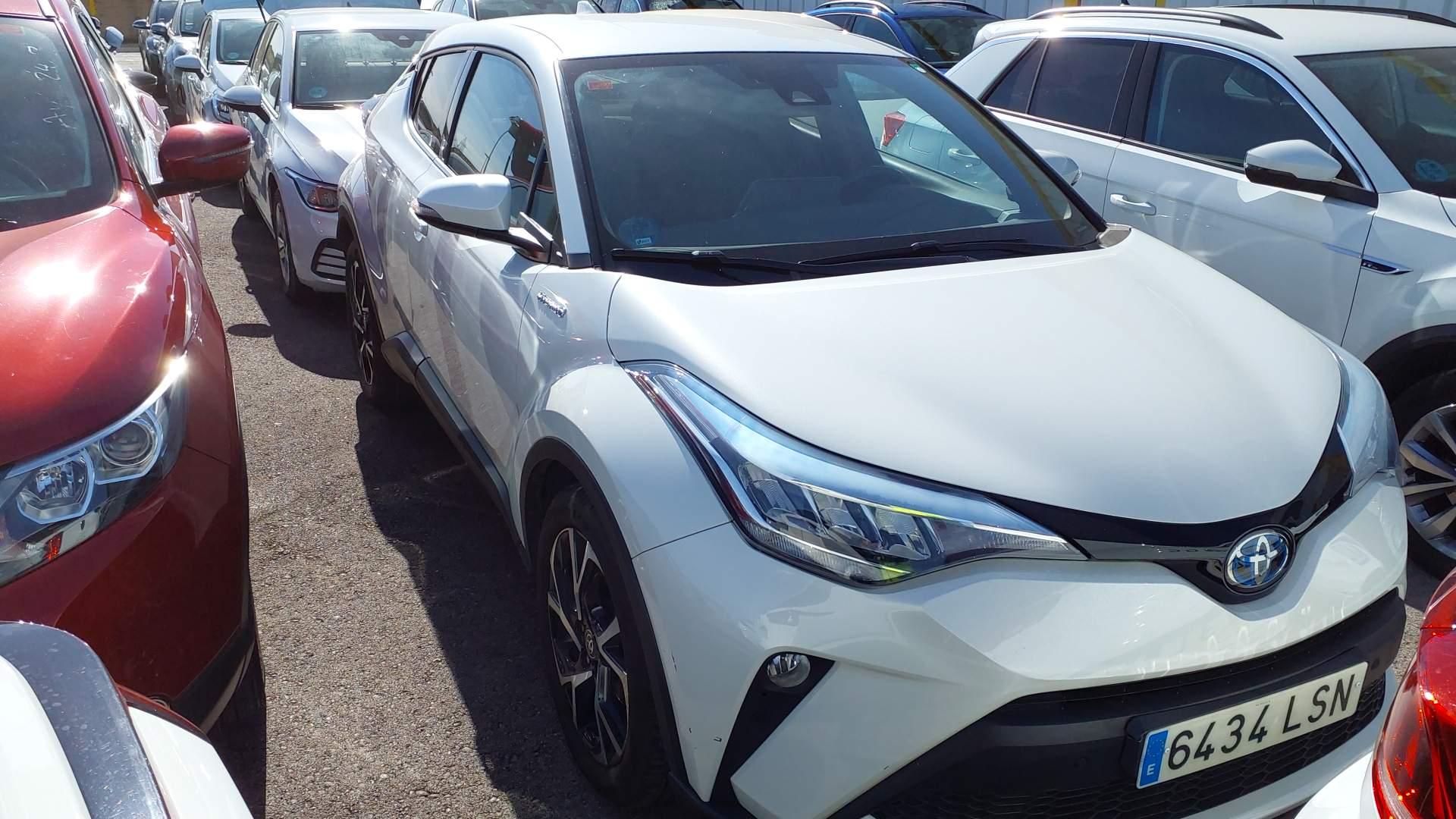 Renting Segunda Mano Toyota C-HR1.8 125H Advance 
