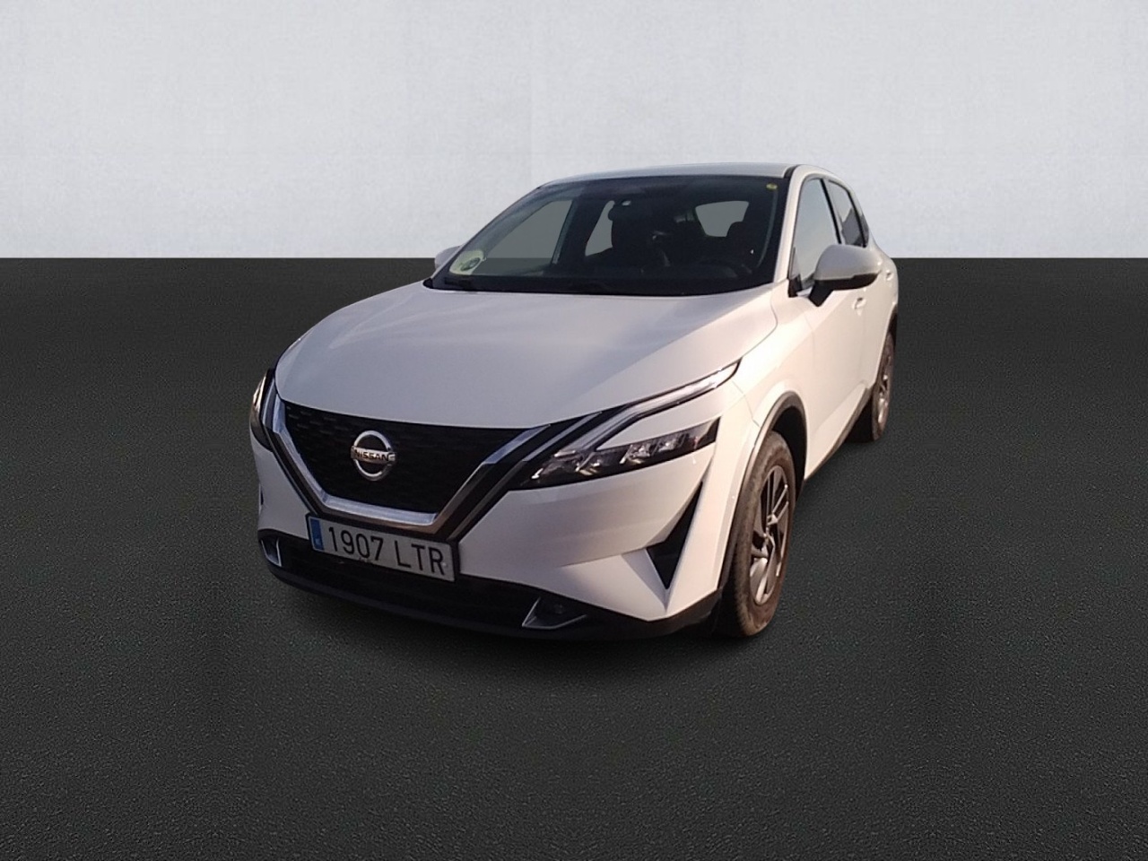 Renting Segunda Mano Nissan QashqaiDIG-T 103kW (140CV) mHEV 4×2 Acenta 