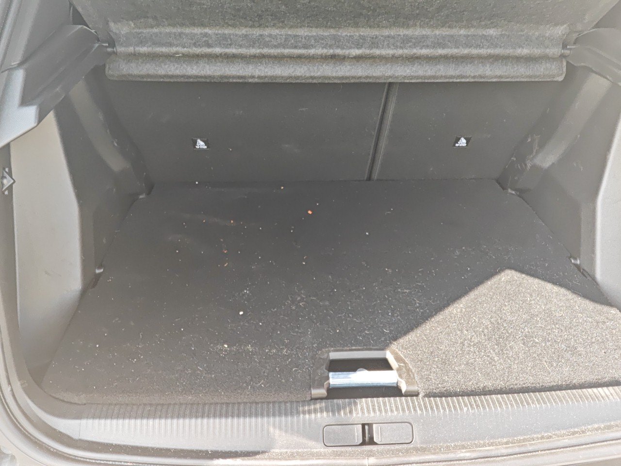 Renting Segunda Mano Peugeot 2008N2008 Allure Hybrid 145 eDCS6 