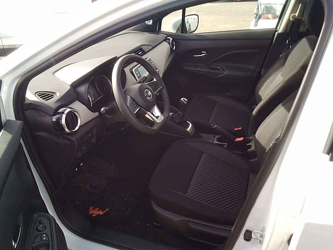 Renting Segunda Mano Nissan MicraIG-T 68 kW (92 CV) E6D-F Acenta Sprint 