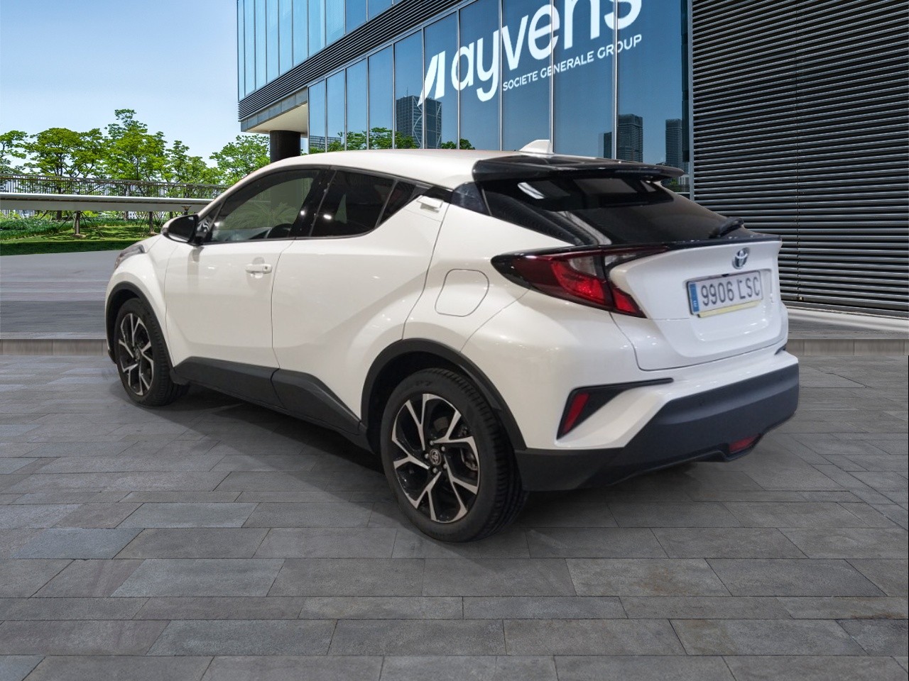Renting Segunda Mano Toyota C-HR1.8 125H Advance 