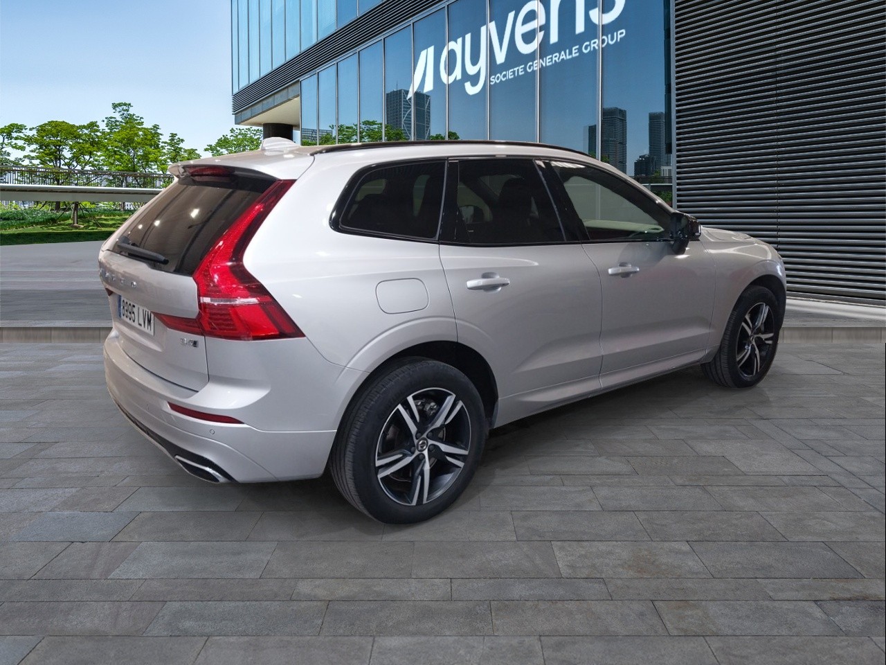 Renting Segunda Mano Volvo XC602.0 B4 D AWD R-Design Auto 