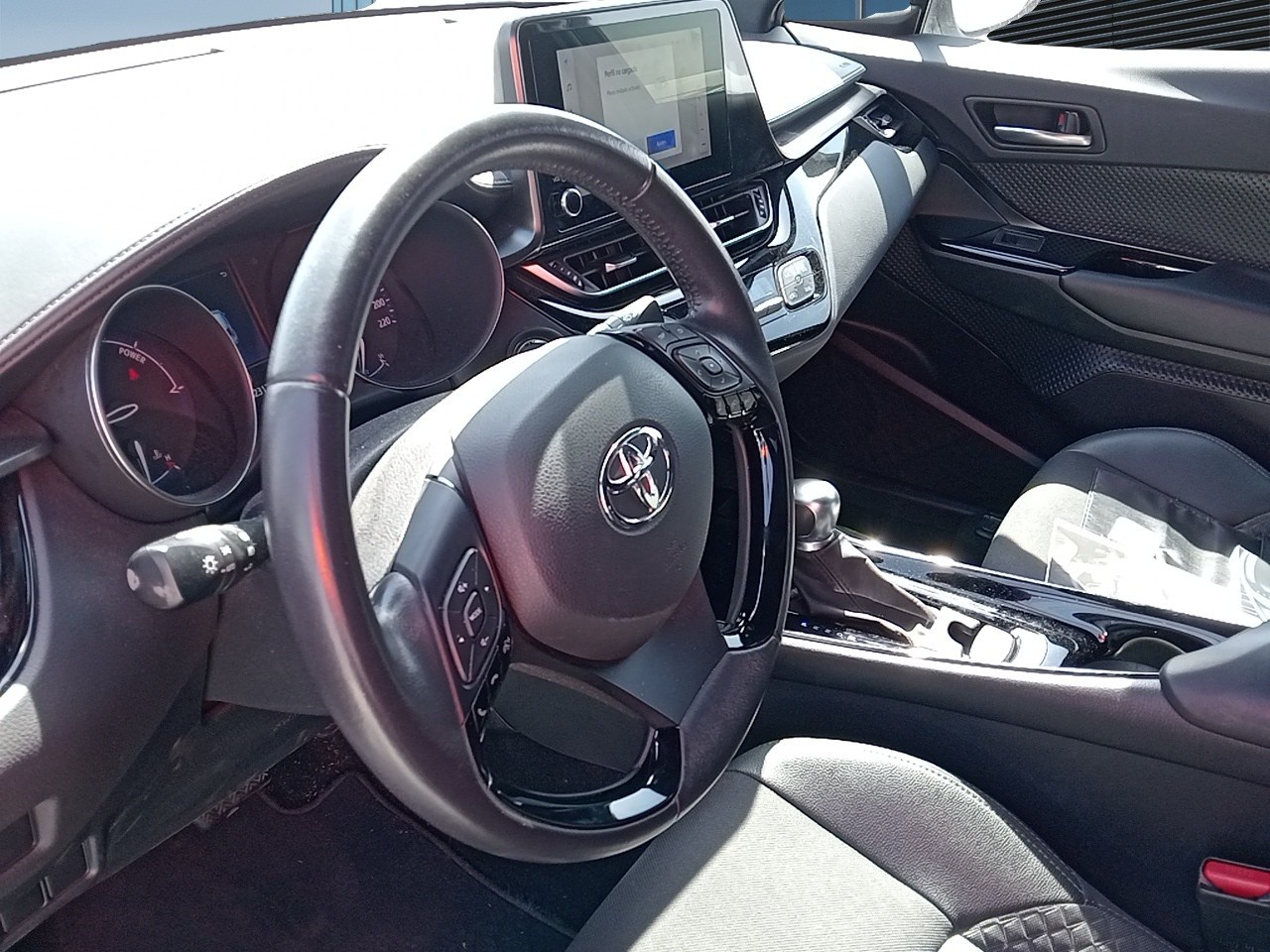 Renting Segunda Mano Toyota C-HR1.8 125H Advance 