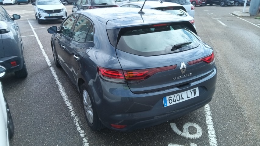 Renting Segunda Mano Renault Megane(O) Intens TCe 103 kW (140CV) GPF 