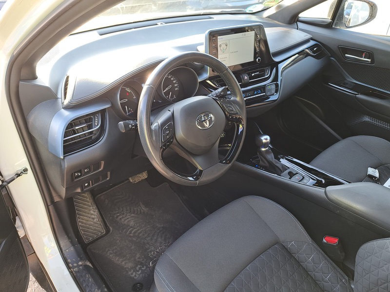 Renting Segunda Mano Toyota C-HR2.0 180H Advance 