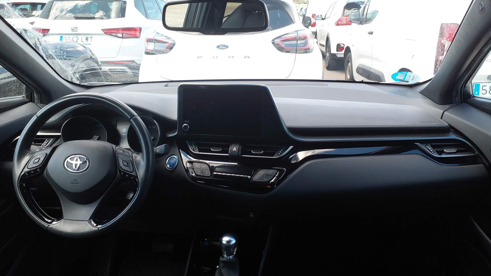 Renting Segunda Mano Toyota C-HR1.8 125H Advance 