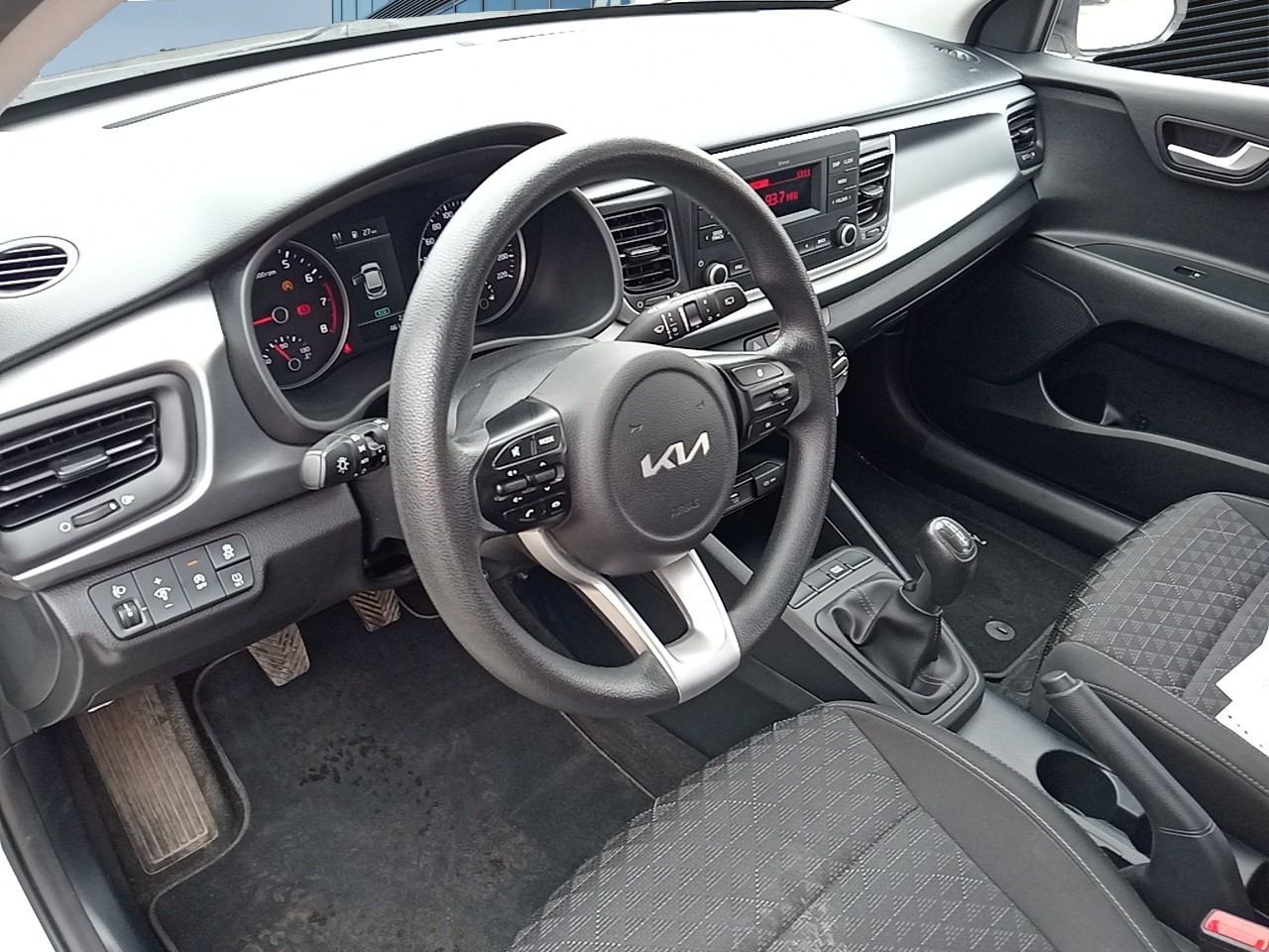 Renting Segunda Mano Kia Rio1.0 T-GDi 74kW (100CV) MHEV iMT Concept 