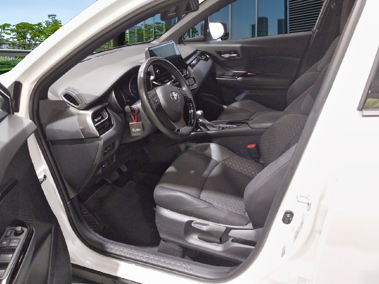 Renting Segunda Mano Toyota C-HR1.8 125H Advance 