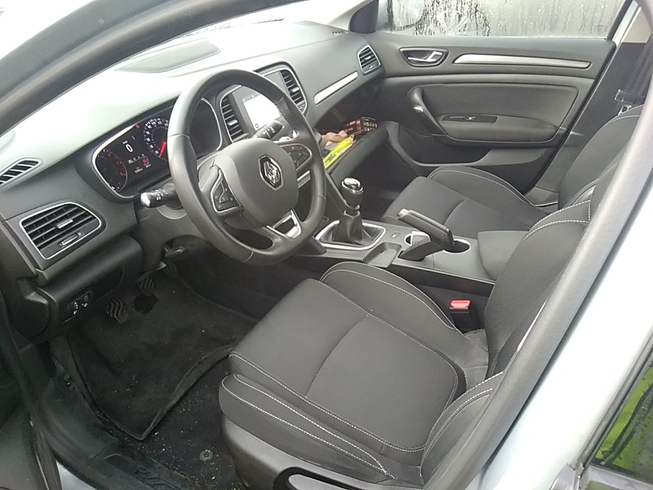 Renting Segunda Mano Renault Megane(O) Intens TCe 103 kW (140CV) GPF 