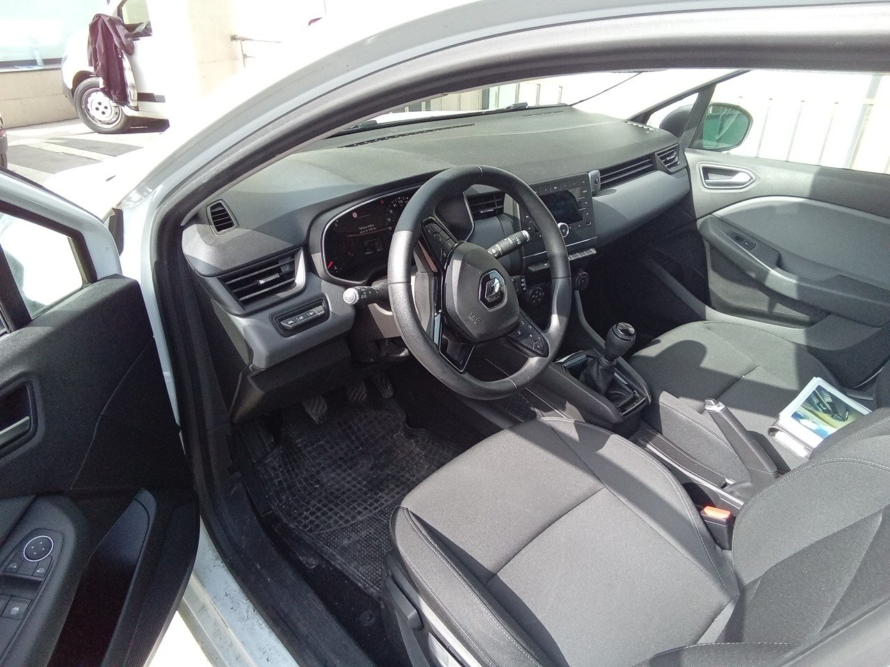 Renting Segunda Mano Renault Clio(O) Business Blue dCi 63 kW (85CV) 