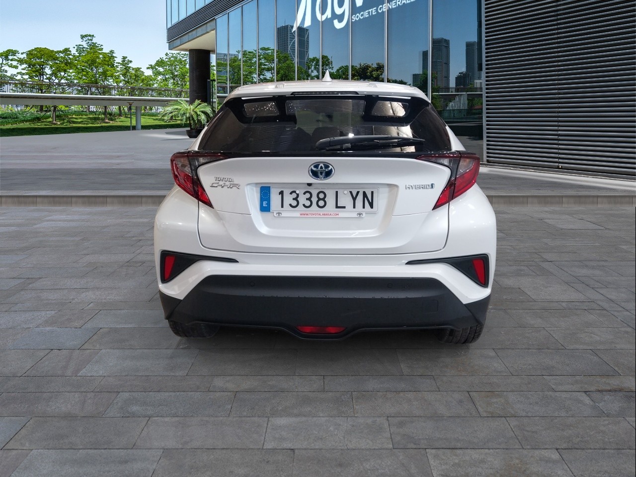 Renting Segunda Mano Toyota C-HR1.8 125H Advance 