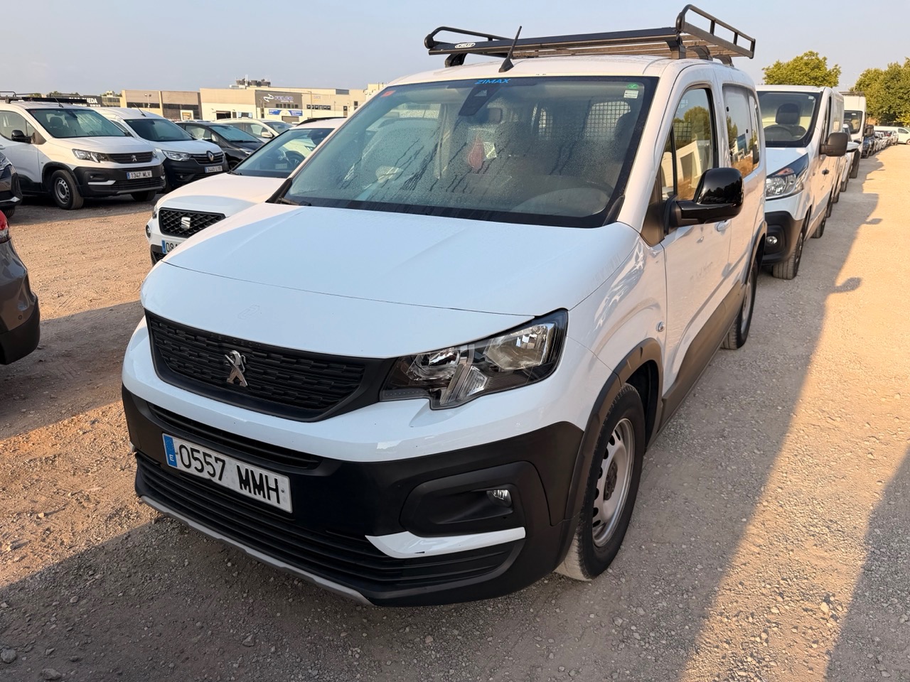 https://staticcdn.ald-automotive.es/vim/f1d5634a000d46858c3a17570c9ce7c0.JPG