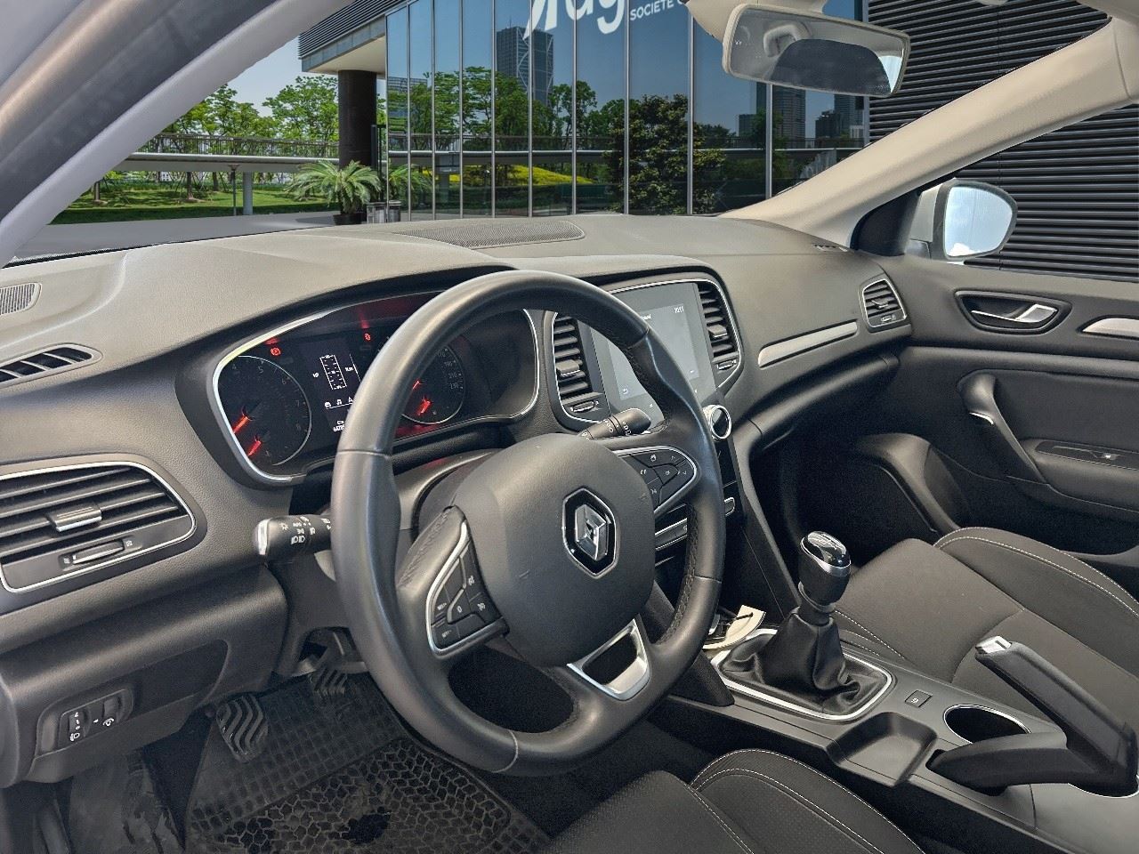 Renting Segunda Mano Renault Megane(O) Intens TCe 103 kW (140CV) GPF 