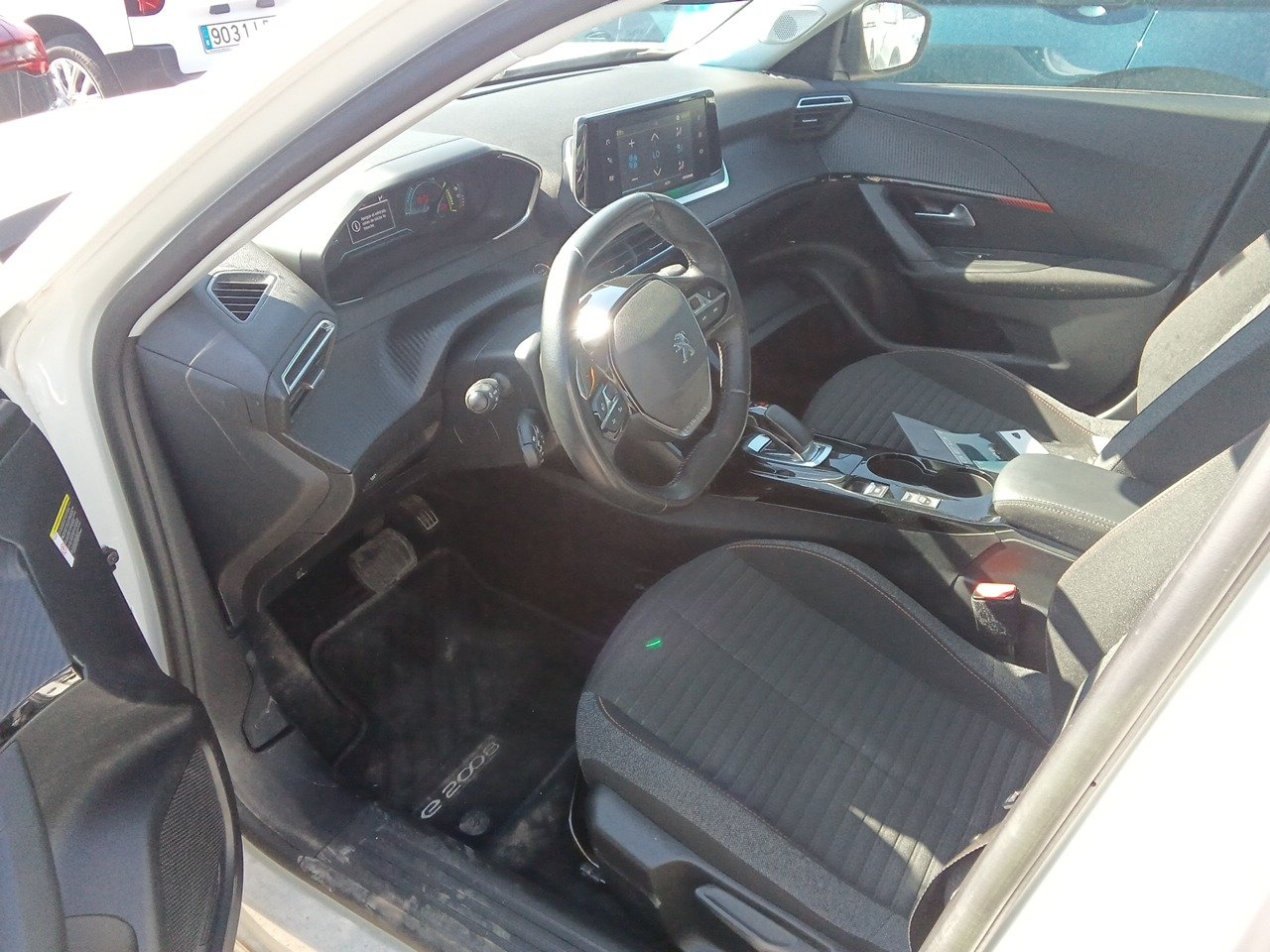 Renting Segunda Mano Peugeot 2008Eléctrico Active Pack 