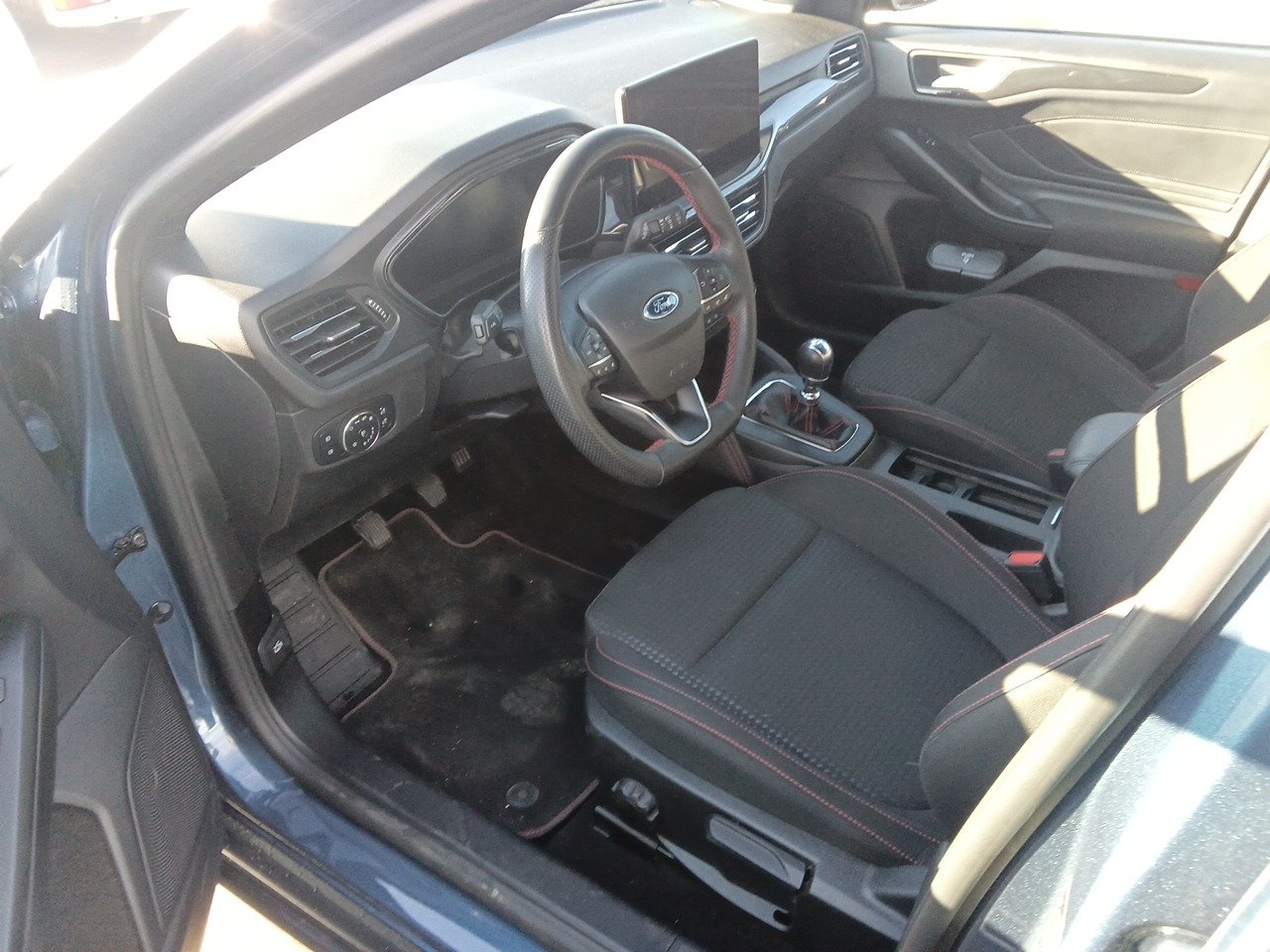 Renting Segunda Mano Ford Focus1.0 Ecoboost MHEV 92kW ST-Line X 