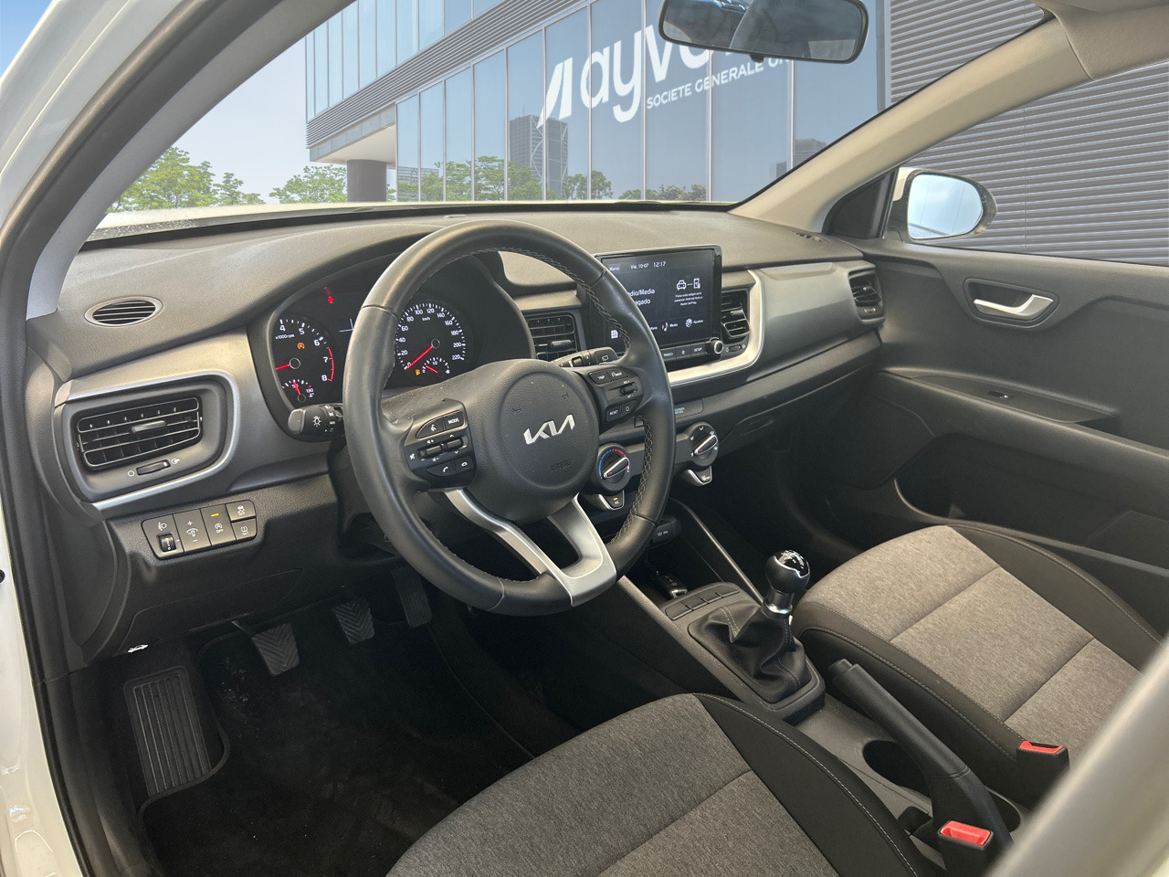 Renting Segunda Mano Kia Stonic1.2 DPi 62kW (84CV) Concept 